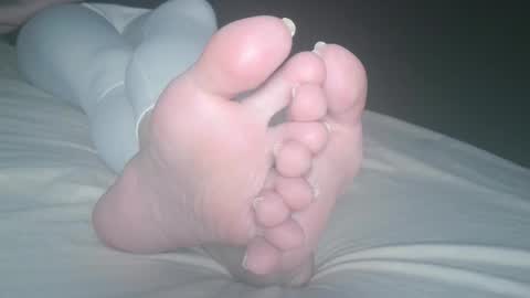 Viv West online show from 31, 1, 2025