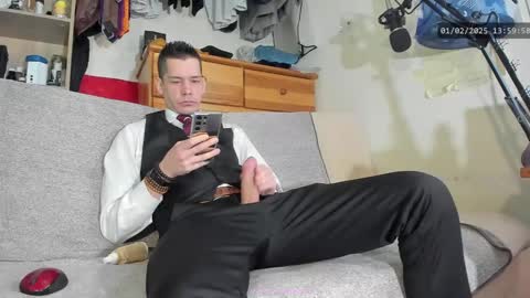 Virg Lszl online show from 1, 2, 2025