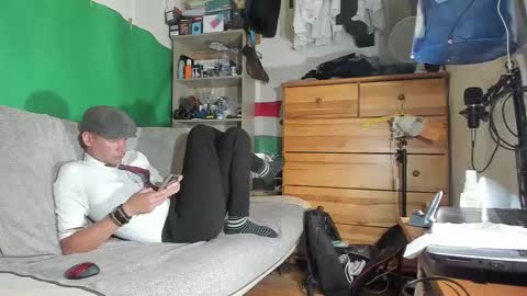 Virg Lszl online show from 8, 10, 2025