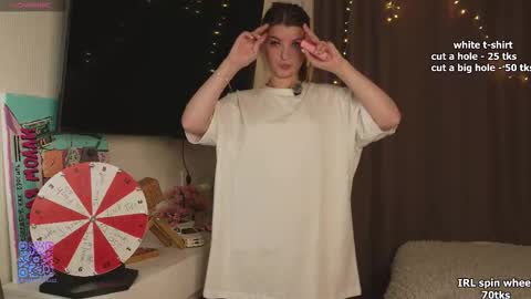 Sarah     online show from 13, 10, 2025