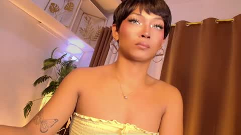 Snapshot of temptation_ashley chatting on 22, 6, 2026 temptation_ashley online show from 22, 6, 2026