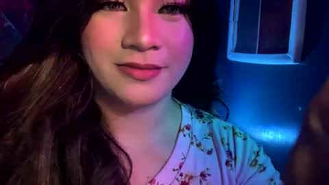 Snapshot of temptation_happiness chatting on 25, 10, 2025 Just call me Tiara online show from 25, 10, 2025