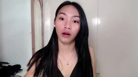 YOGIRL MAXINE online show from 11, 4, 2026