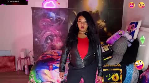 Snapshot of temptressbeauty24 chatting on 4, 2, 2025 Gaia online show from 4, 2, 2025