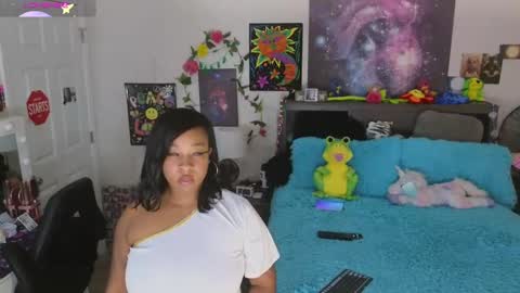 Snapshot of temptressbeauty24 chatting on 26, 9, 2025 Gaia online show from 26, 9, 2025