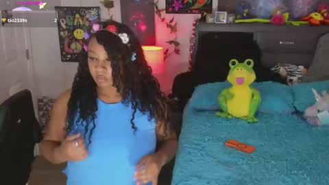 Snapshot of temptressbeauty24 chatting on 1, 10, 2025 Gaia online show from 1, 10, 2025