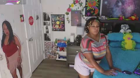 Snapshot of temptressbeauty24 chatting on 6, 10, 2025 Gaia online show from 6, 10, 2025