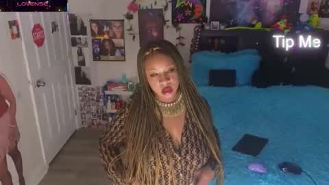 Snapshot of temptressbeauty24 chatting on 11, 11, 2025 Gaia online show from 11, 11, 2025