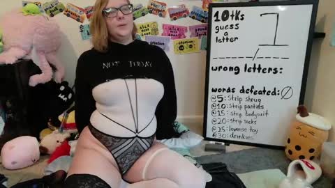 Snapshot of ten_tickle_pixie chatting on 7, 5, 2026 Pixie and Tentacle Overlord online show from 7, 5, 2026