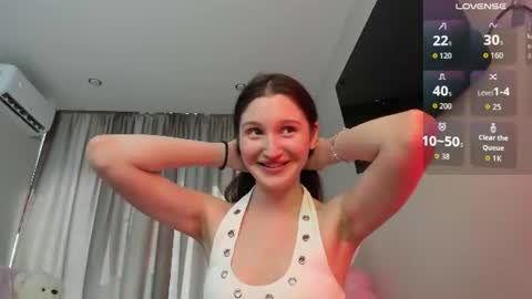 Snapshot of tender_babyyy chatting on 13, 7, 2026 Amina online show from 13, 7, 2026
