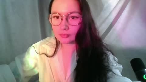 tendre_amelia online show from 9, 4, 2026