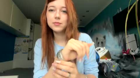 Snapshot of tenniefiesel chatting on 12, 7, 2026 Alex online show from 12, 7, 2026