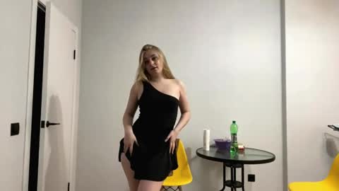 Mia or just MI online show from 21, 5, 2026