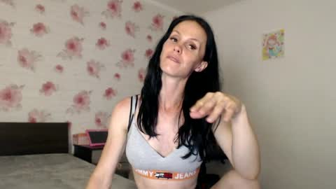Snapshot of teressa_lovee chatting on 17, 6, 2026 teressa_lovee online show from 17, 6, 2026