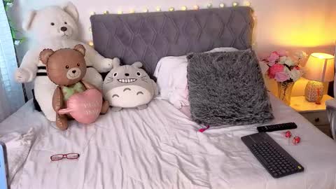 Emily online show from 25, 2, 2026