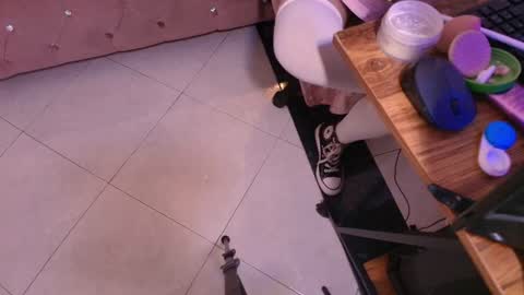 Terra Elowen online show from 11, 1, 2026