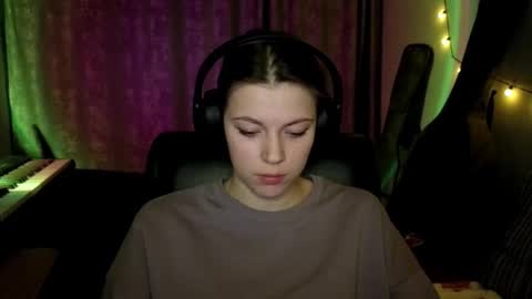 Anny Simpson online show from 18, 3, 2026