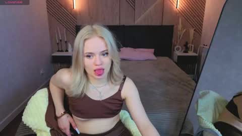 Snapshot of tessa_ashe chatting on 25, 5, 2026 Tessa online show from 25, 5, 2026
