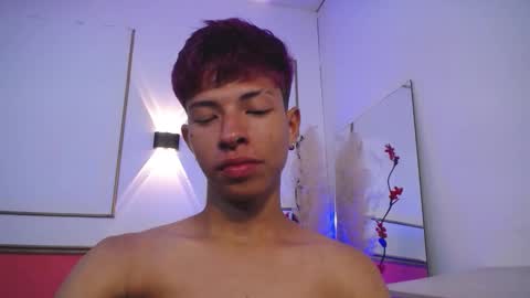 tessachains online show from 23, 10, 2025