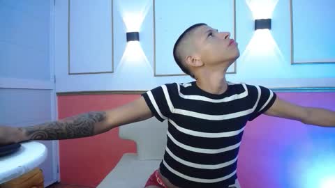 tessachains online show from 2, 12, 2025