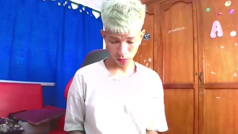 tessachains online show from 22, 2, 2026