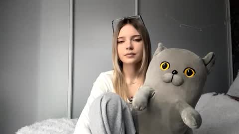 Snapshot of tessiebe chatting on 17, 2, 2026 tessiebe online show from 17, 2, 2026