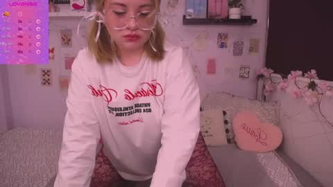 Snapshot of tesspleasure chatting on 2, 1, 2025 TESSA online show from 2, 1, 2025