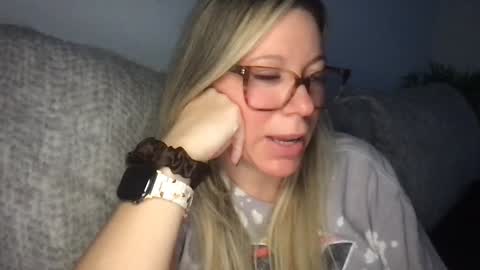 Daphne Summers online show from 24, 11, 2025