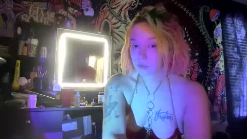 Snapshot of texaspregogrllll chatting on 11, 9, 2025 TEXASGIRLLLL online show from 11, 9, 2025