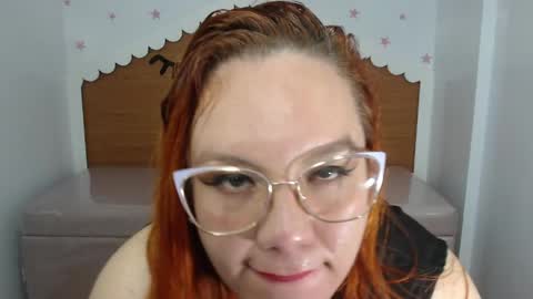 tezzaniut_t online show from 10, 4, 2026