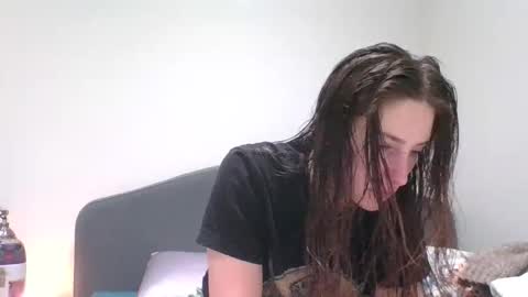 Tessa online show from 5, 2, 2026