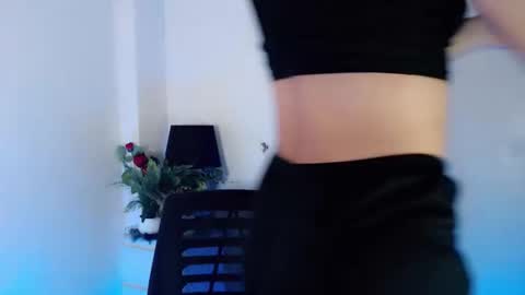 Snapshot of tgirl_jasmine1 chatting on 5, 3, 2026 Vanessa online show from 5, 3, 2026