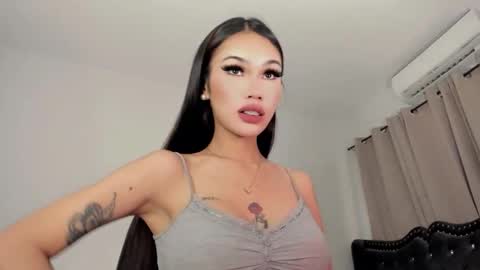 Snapshot of tgirl_luna69 chatting on 30, 5, 2026 Luna online show from 30, 5, 2026