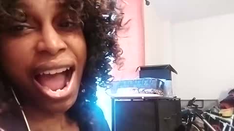 Snapshot of tgirlfairy chatting on 5, 12, 2024 sexi lexi online show from 5, 12, 2024