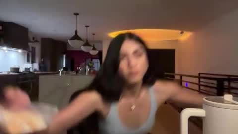 Snapshot of tgirltoesx chatting on 18, 1, 2026 babygirlmami online show from 18, 1, 2026