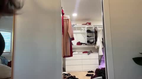 Snapshot of tgirltoesx chatting on 8, 2, 2026 babygirlmami online show from 8, 2, 2026