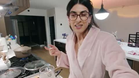 Snapshot of tgirltoesx chatting on 15, 2, 2026 babygirlmami online show from 15, 2, 2026