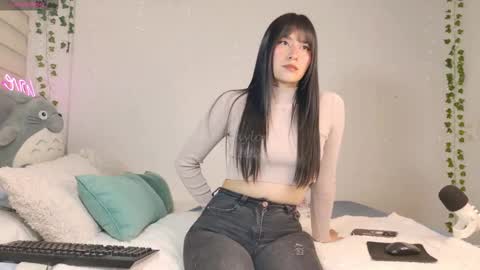 Snapshot of thaeltaylor chatting on 2, 10, 2025 Thael online show from 2, 10, 2025