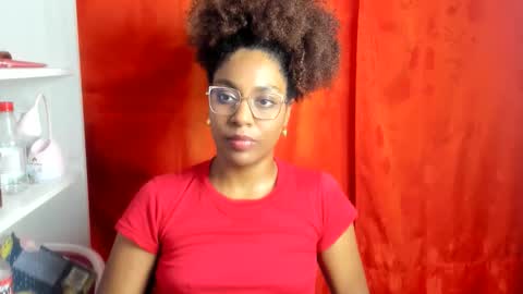 thaimy_ online show from 21, 5, 2026