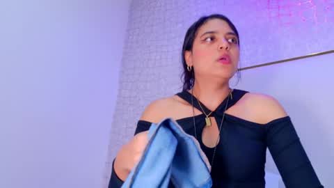Snapshot of thalia888_ chatting on 25, 5, 2026 thalia888_ online show from 25, 5, 2026