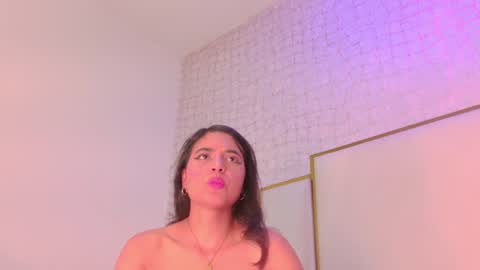 Snapshot of thalia888_ chatting on 15, 6, 2026 thalia888_ online show from 15, 6, 2026