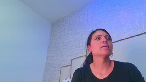 Snapshot of thalia888_ chatting on 1, 7, 2026 thalia888_ online show from 1, 7, 2026