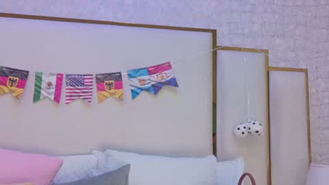 Snapshot of thalia888_ chatting on 5, 7, 2026 thalia888_ online show from 5, 7, 2026