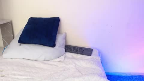  Thalia Anderson  online show from 1, 10, 2025