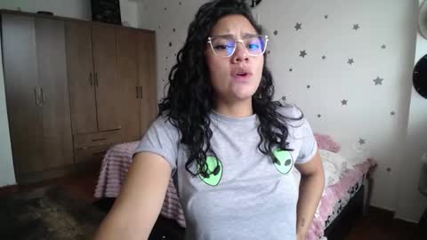    online show from 25, 11, 2025