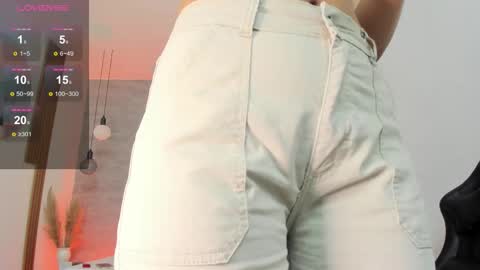 Thara Rouse online show from 25, 11, 2025