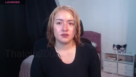 Snapshot of thatgirl2003 chatting on 21, 9, 2025 online show from 21, 9, 2025