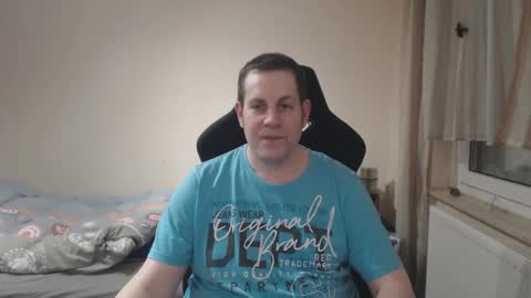 Snapshot of thatguyyeahhim chatting on 13, 2, 2025 thatguyyeahhim online show from 13, 2, 2025