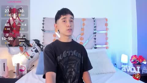 Thayler  online show from 14, 10, 2025