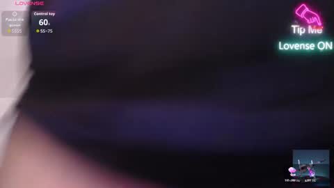Snapshot of thayssa_ross chatting on 16, 7, 2026 THAYSSA ROSS online show from 16, 7, 2026